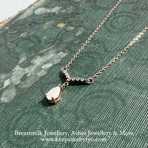 SOLITAIRE: SOFIA PENDANT WITH TEARDROP INCLUSION STONE