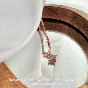 SOLITAIRE: VERA PENDANT WITH CUSHION INCLUSION STONE