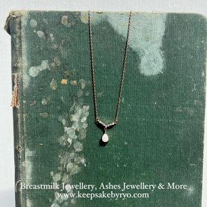 SOLITAIRE: SOFIA PENDANT WITH TEARDROP INCLUSION STONE