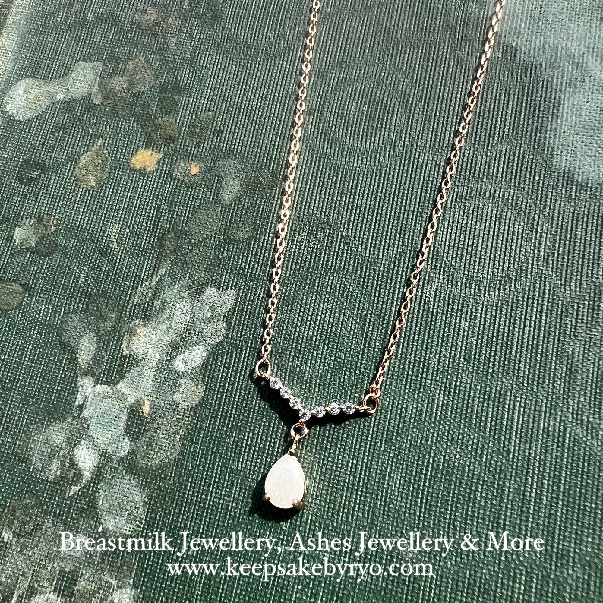 SOLITAIRE: SOFIA PENDANT WITH TEARDROP INCLUSION STONE