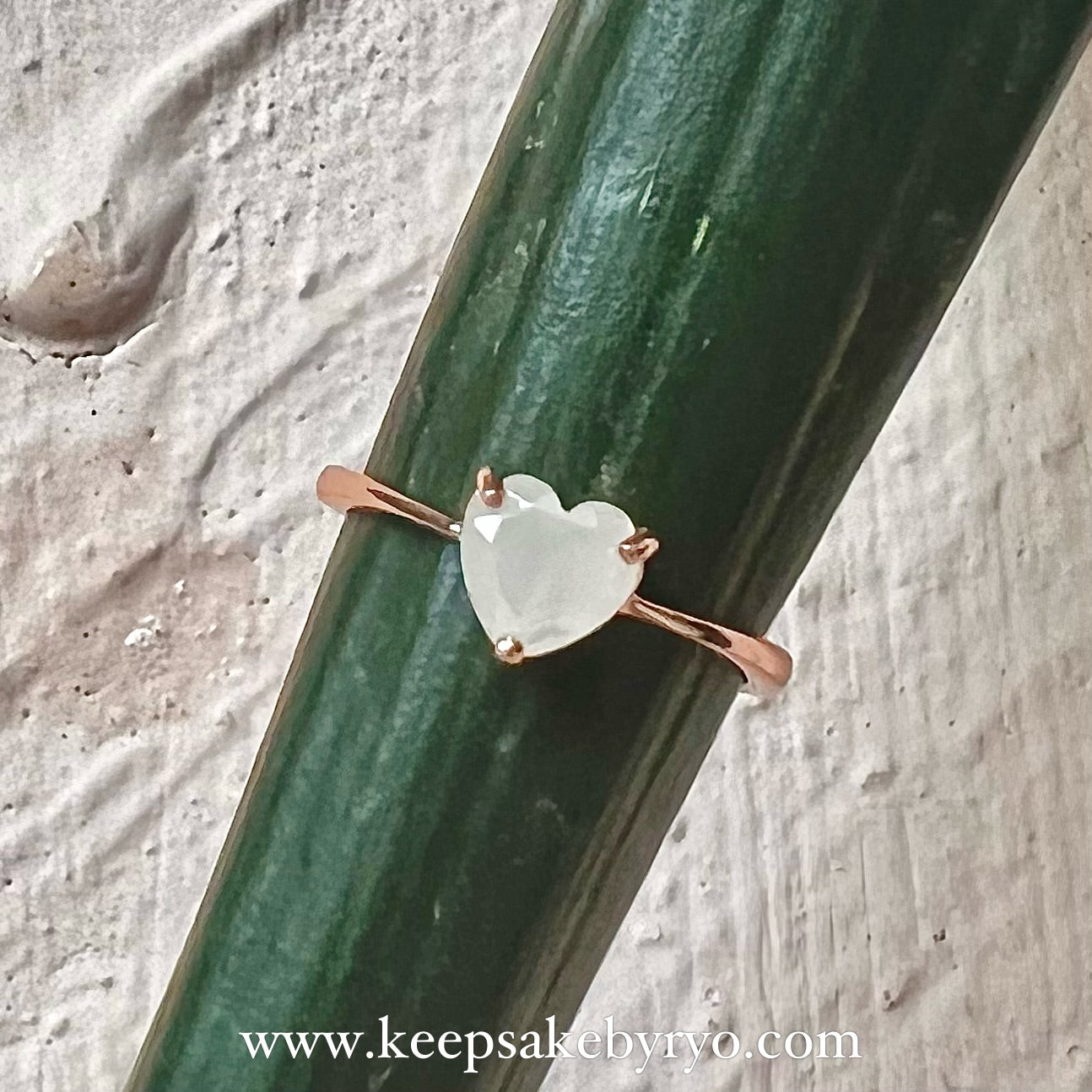 满月金 FULL MONTH GOLD & 百日金 100 DAYS GOLD: CLASSIC SOLITAIRE 6MM HEART RING