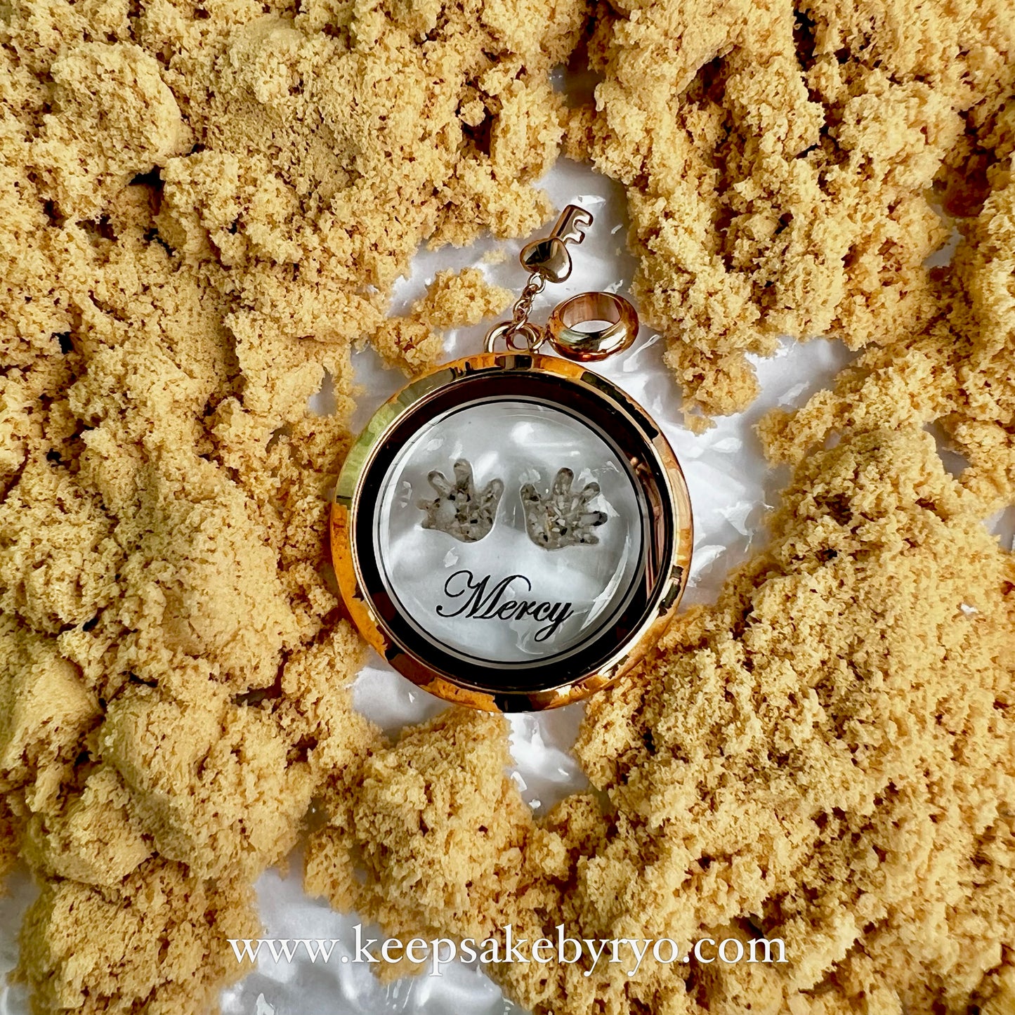 ASHES PALMS GLASS LOCKET