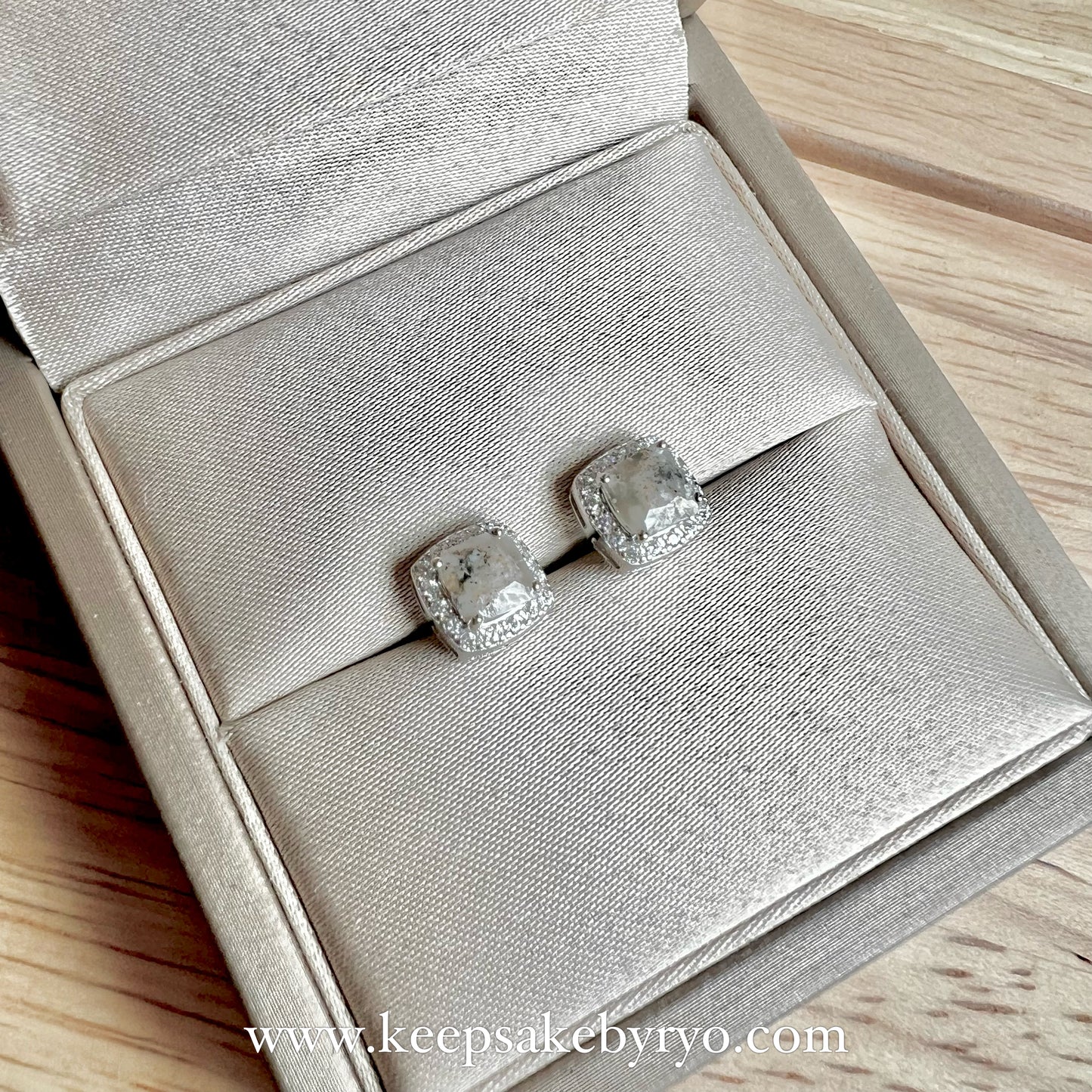 ASHES 925 SOLITAIRE: YARA STUD EARRINGS WITH CUSHION INCLUSION STONES