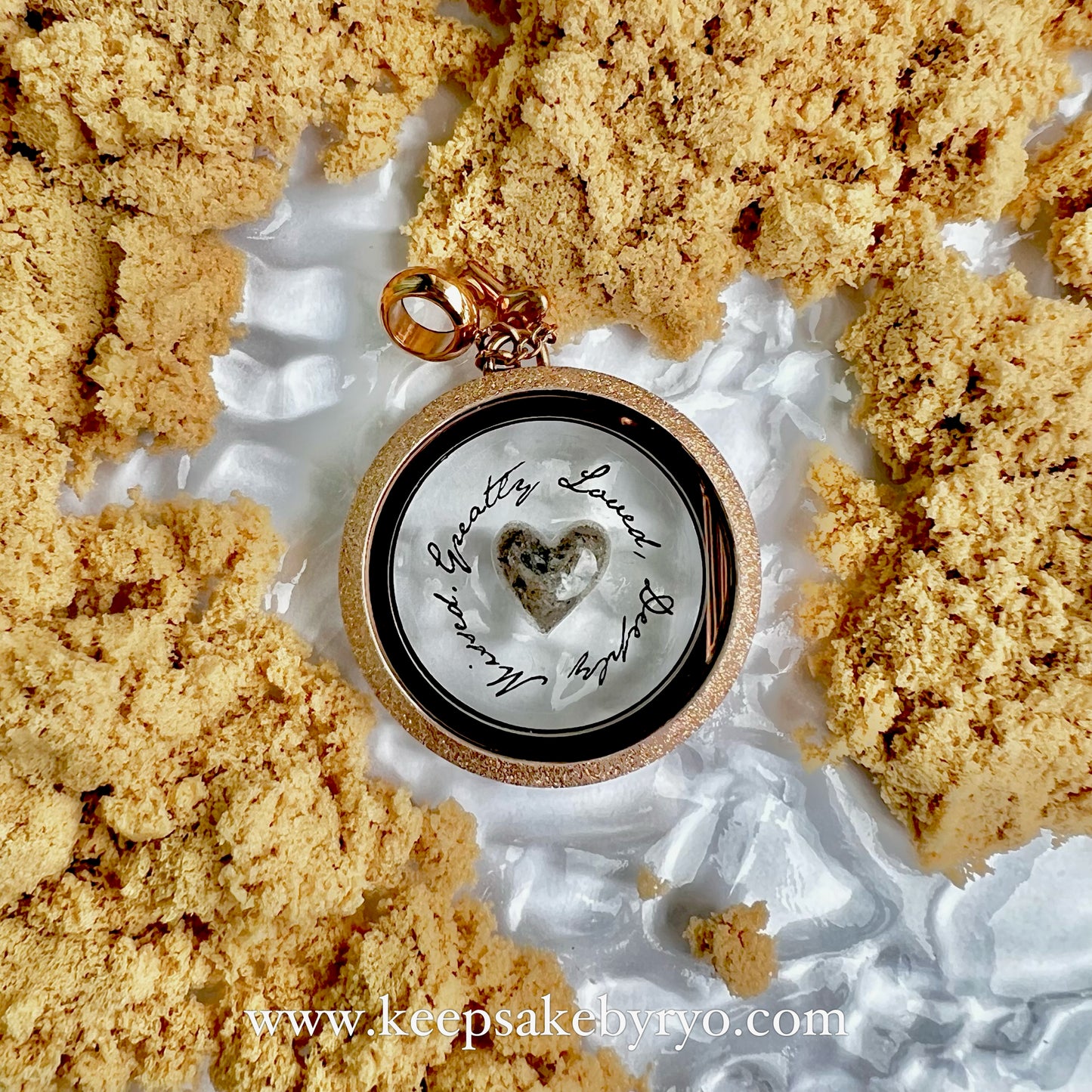 ASHES HEART WITH QUOTE GLASS LOCKET