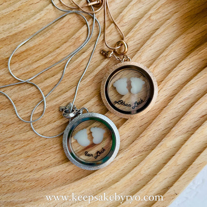 BABY FEET AND NAME GLASS LOCKET