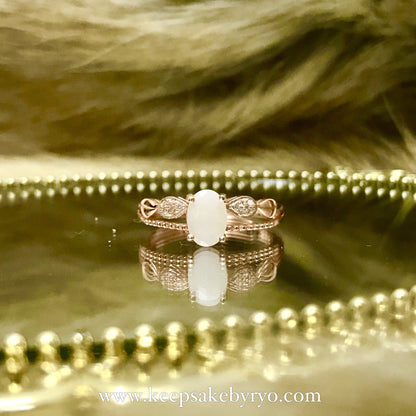 SOLITAIRE: NADIA RING WITH OVAL BREASTMILK STONE